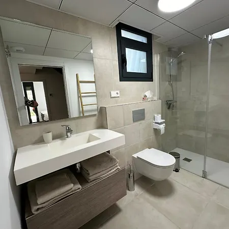 Ner6, Gran Duplex Con Jardin En Playa Del Torres Holiday home *